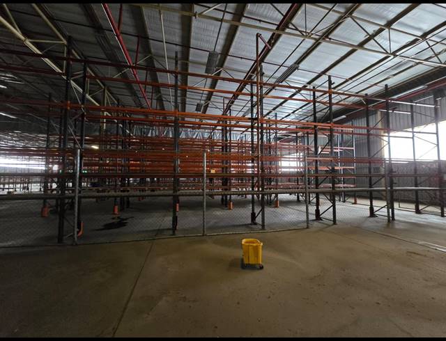 12,732M² WAREHOUSE TO LET IN HERIOTDALE
